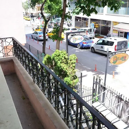 Deeps Vandrerhjem Ankara